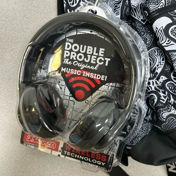 NWT Seven Backpack Black White Doodle Love & Wireless Headphones - Picture 4 of 7